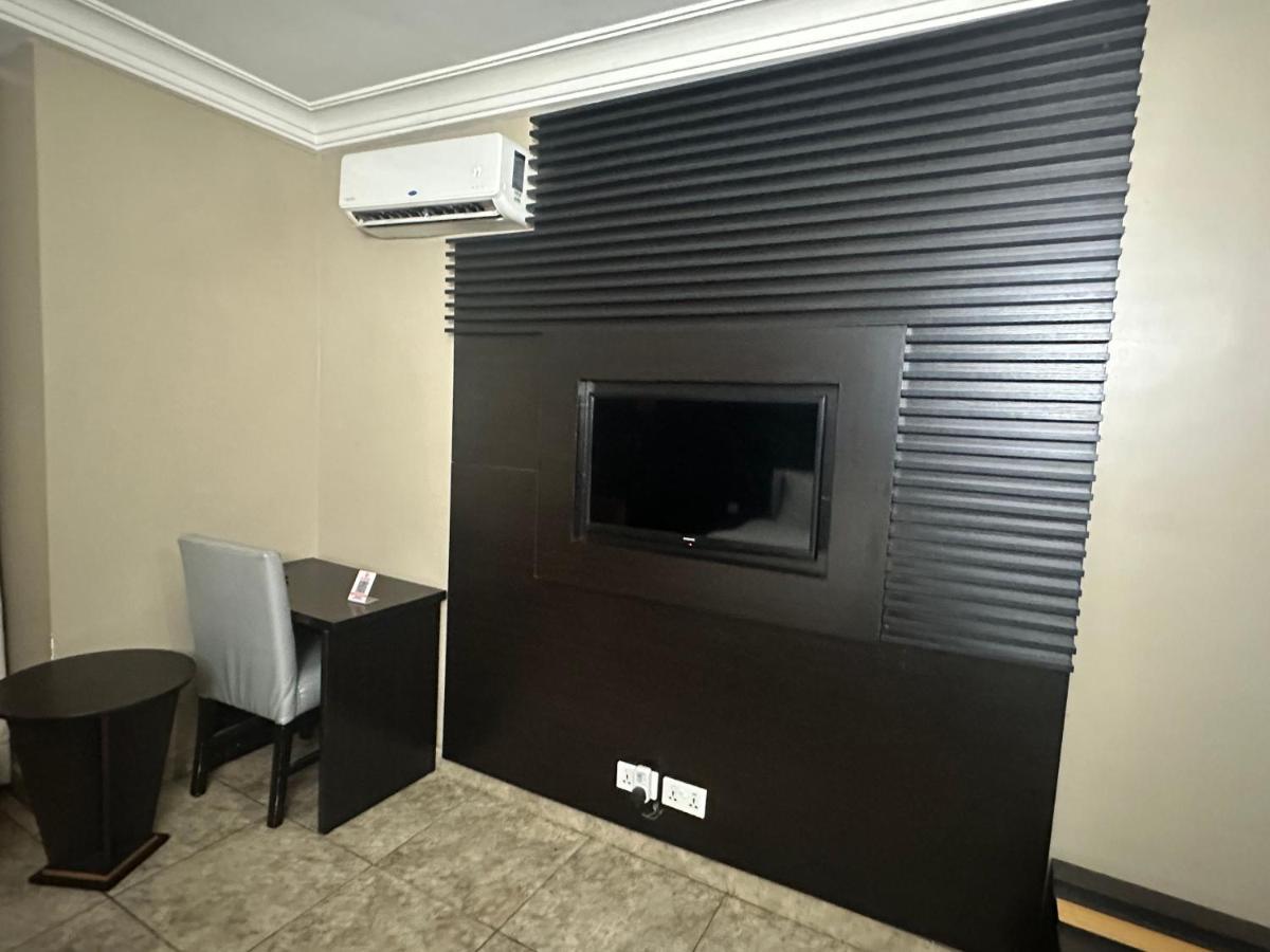 איקג'ה Msquare Hotel Gra מראה חיצוני תמונה